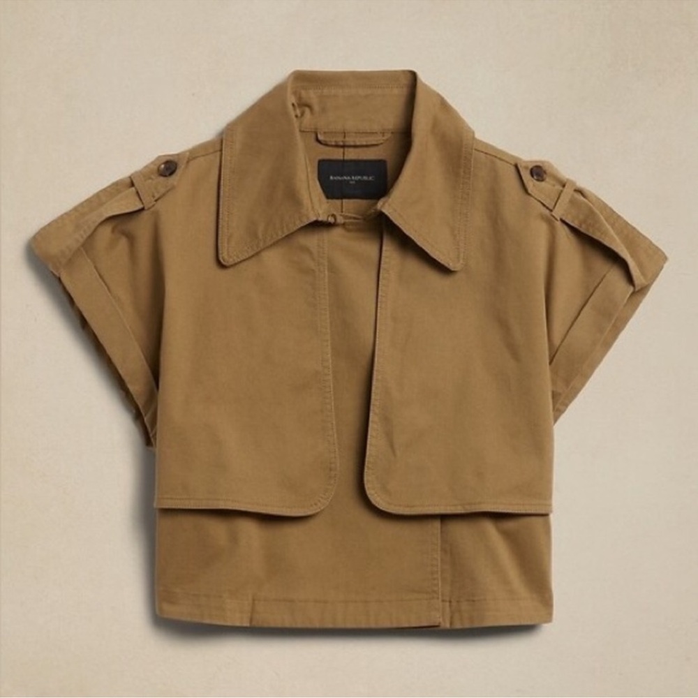Banana Republic Cropped Utility Jacket in Khaki
